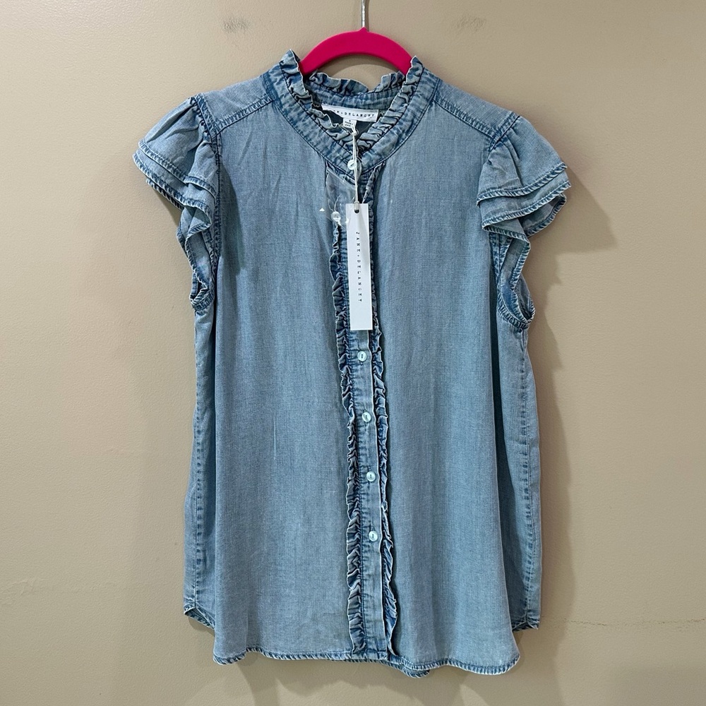 NWT Jane and Delancey Denim Shirt Women S Ruffle Cap Sleeve Chambray Blouse Blue